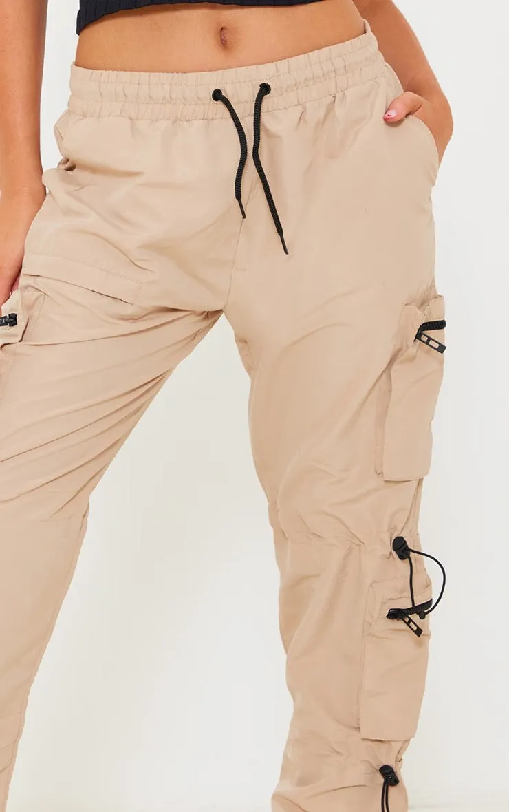 TOGGLE DETAIL CARGO TROUSER-BEIGE