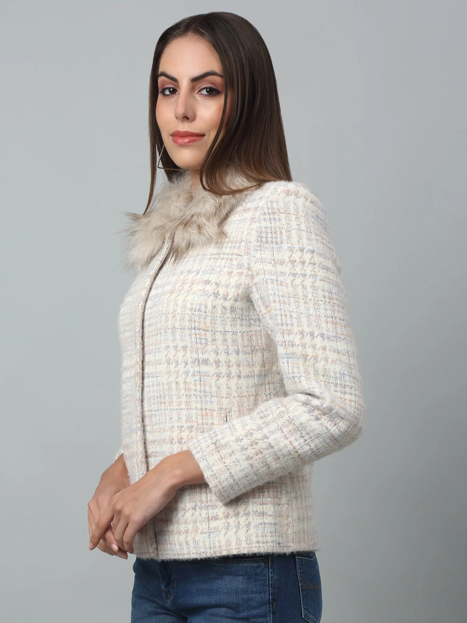 Women's   Cream Single breasted  Faux Fur Spread Collar Blazer